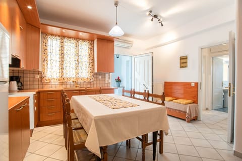 YYour Living Room, with Air Conditioning and Washing Machine
And Without Kitchen