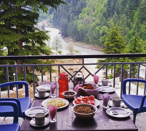 Deluxe Triple Room, Hill View | Balcony view