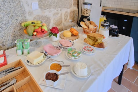 Daily cooked-to-order breakfast for a fee