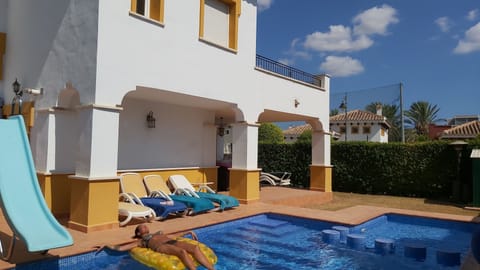 Pool with separate child area. Sunbeds, slide and lots of sun.