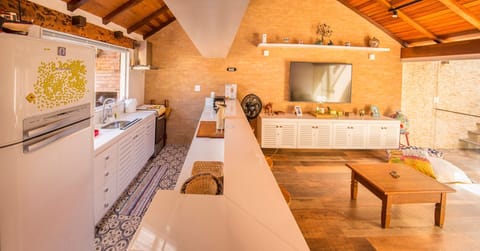 Villa | Private kitchen | Full-size fridge, microwave, oven, stovetop