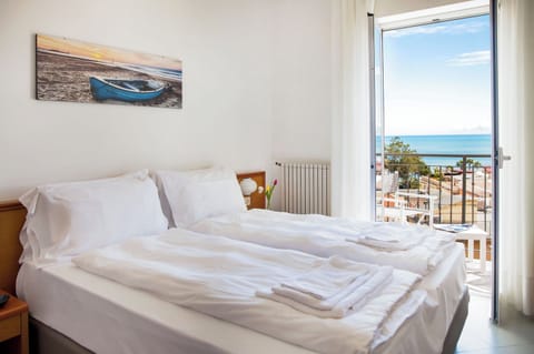 Superior Double Room | Down comforters, pillowtop beds, minibar, in-room safe