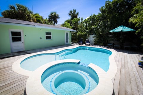 Private Pool and Spa