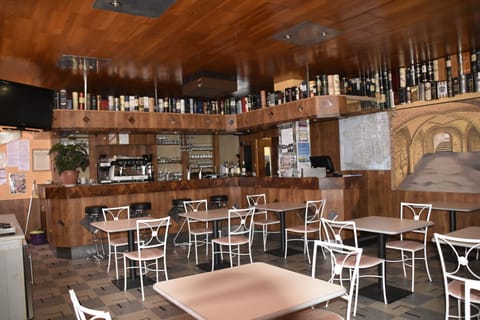 Breakfast, lunch and dinner served