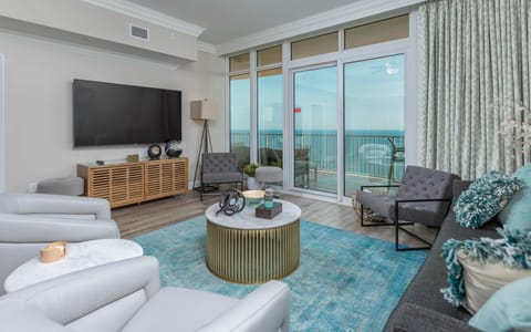 Phoenix Orange Beach 2105, Orange Beach, Alabama, beach front, 3 bedroom condominium on the 21st floor