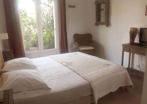 Room (Indépendante) | Individually decorated, individually furnished, desk, soundproofing