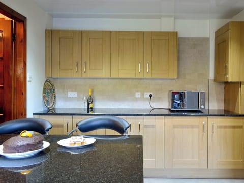 Kitchen with brakfast bar | Hazelmere, Rattray, near Blairgowrie