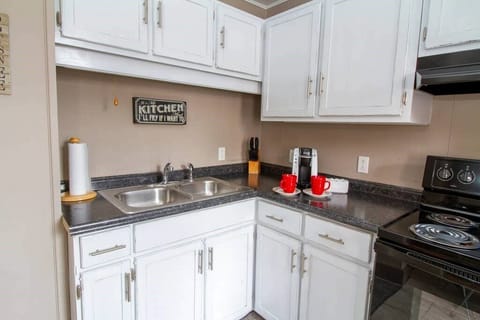 bd2874c9-eff9-467d-a75e-248ff9212949