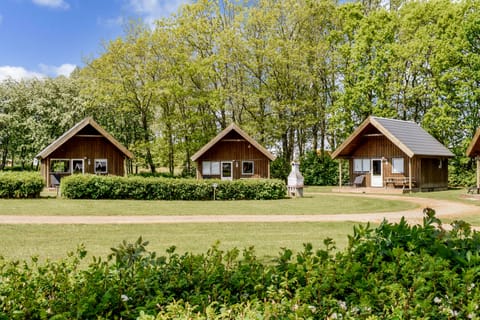 Luxury Cabin, 1 Bedroom, Private Bathroom | Individually decorated, individually furnished, free WiFi