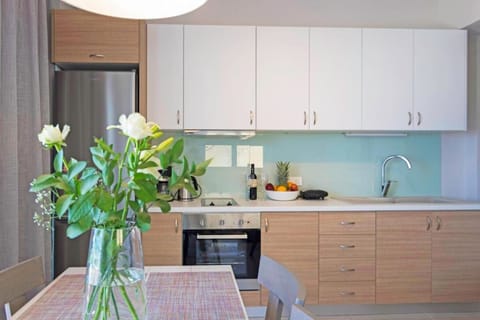 Sonja 1 apartment,pool,Beachfront,Chania, kitchen