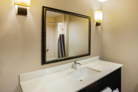 Premium bedding, pillowtop beds, desk, iron/ironing board