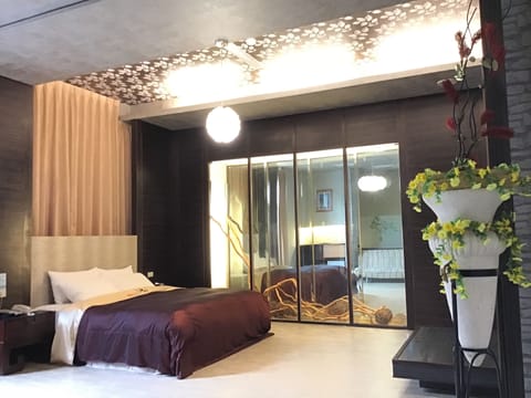 Double Room (Fashion) | Premium bedding, down comforters, desk, blackout drapes
