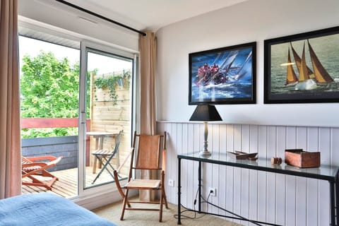 Double Room, Ensuite, Garden View (Île Renaud Vue Mer)