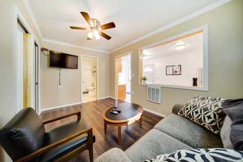 Geneva-on-the-Lake Vacation Rental | 2BR | 1BA | 600 Sq Ft | 1 Step for Access