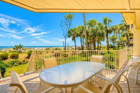 1002 Turtle Lane - The Vacation Company