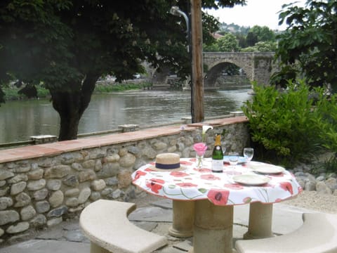 Riverside dining
