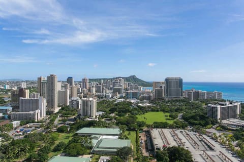 Diamond Head View
