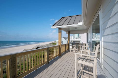 Oceanfront view in North Topsail Beach
