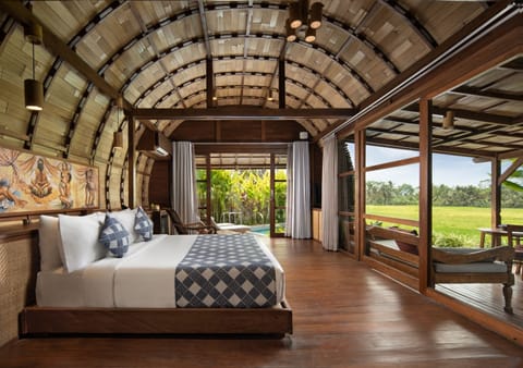 Villa with private pool | Egyptian cotton sheets, premium bedding, minibar, in-room safe