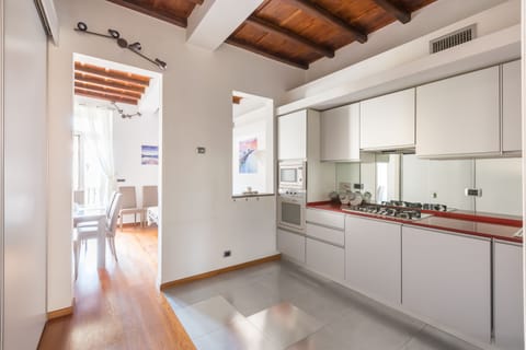 Apartment, 1 Bedroom | Private kitchen | Fridge, microwave, electric kettle, cookware/dishes/utensils