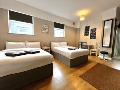 Family Apartment, Ensuite