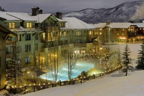 Condo (Aspen_Ritz_Carlton_3bed_04) | Exterior