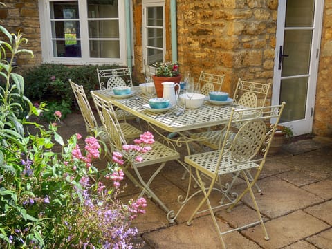 Luxury Cottage, Private Bathroom | Exterior