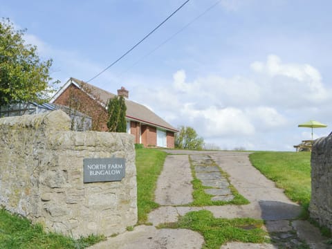 Main entrance to the holiday cottage | North Farm Bungalow, Horsley, near Newcastle-upon-Tyne