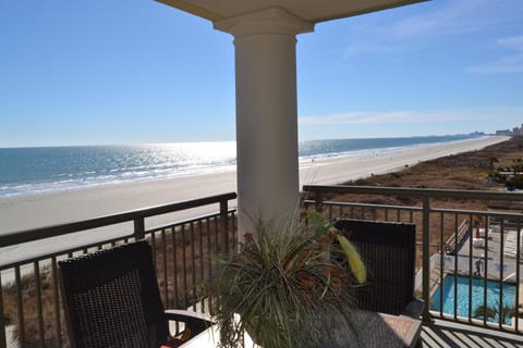 Oceanfront, corner, southern side