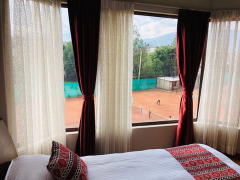 Premium Single Room, 1 Bedroom, Courtyard View | 1 bedroom, in-room safe, individually decorated, individually furnished