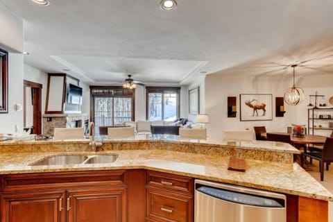 Condo (Breck_Crystal_Peak_3) | Exterior