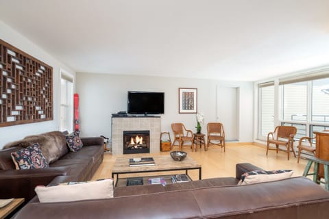Living room at Muscatel Flats #11.