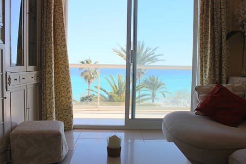 Beach/ocean view