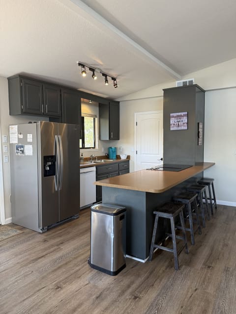 Open Concept Family Room, Kitchen, Dining area