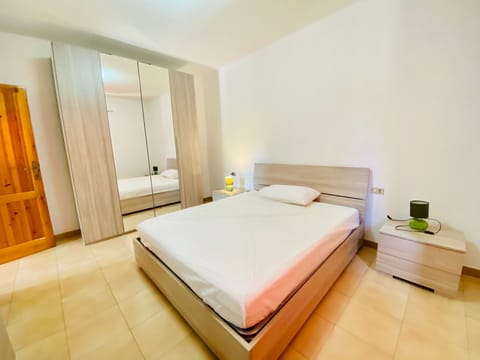Apartment, 2 Bedrooms | 2 bedrooms, individually decorated, individually furnished