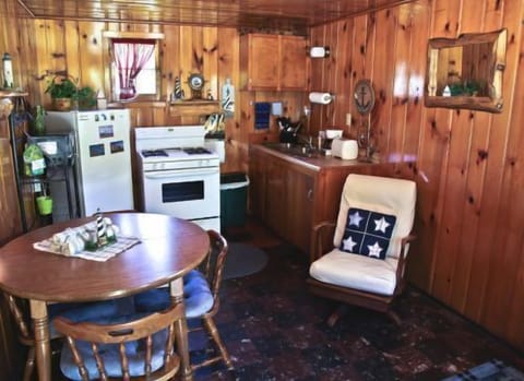 Room, Indoors, Furniture, Chair, Kitchen