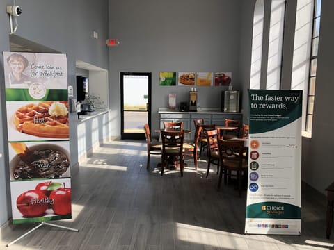 Free daily buffet breakfast
