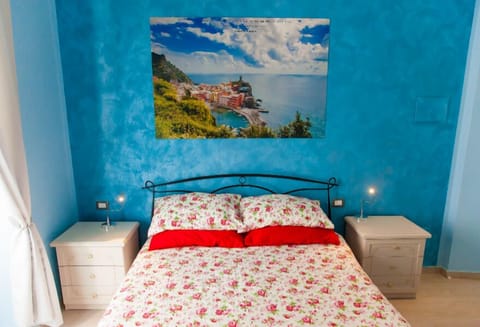 Comfort Double Room (Vernazza) | Desk, cribs/infant beds, free WiFi