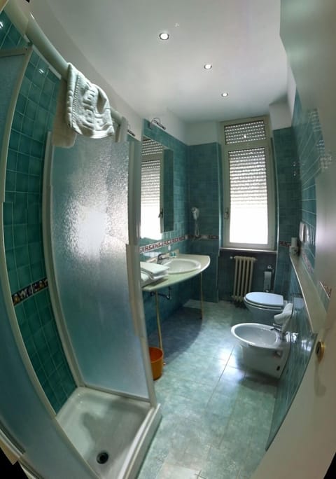 Free toiletries, hair dryer, bathrobes, bidet