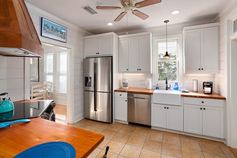 Chef's Kitchen with stainless steel appliances and tons of working space