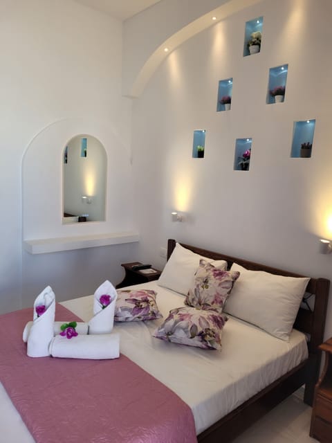 Standard Double Room, 1 Bedroom, City View, Ground Floor (6) | Egyptian cotton sheets, premium bedding, in-room safe