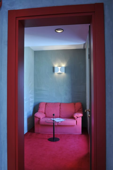 Junior Suite | Premium bedding, Select Comfort beds, minibar, in-room safe