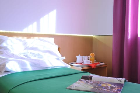 Single Room | Premium bedding, Select Comfort beds, minibar, in-room safe