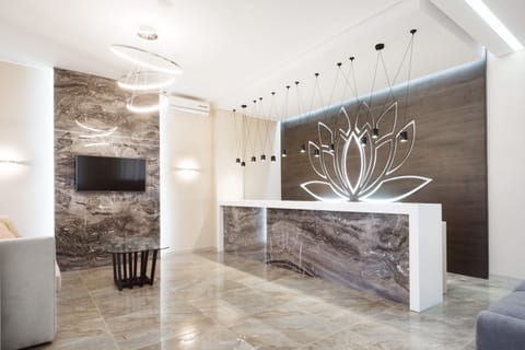 Sauna, steam room
