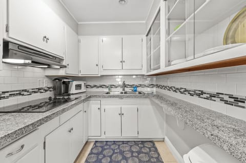 Kitchen has all you need