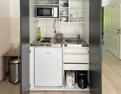Comfort Suite | Private kitchenette