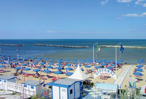 Private beach nearby, white sand