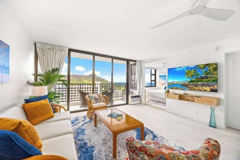 Beautifully renovated condo with beautiful Diamond Head and Ocean views from the living room