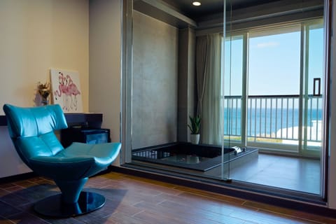 Deluxe Double Room, Sea View | Down comforters, pillowtop beds, blackout drapes, soundproofing