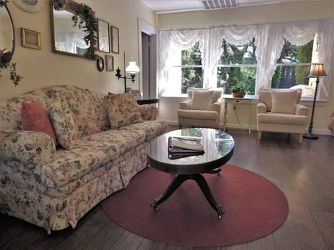 c4629926-b9cd-4416-b477-0f3dd9e1630e